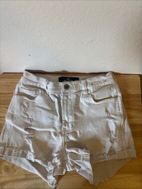 Hollister Womanβs White Distressed Mini Jean Shorts, Size 3